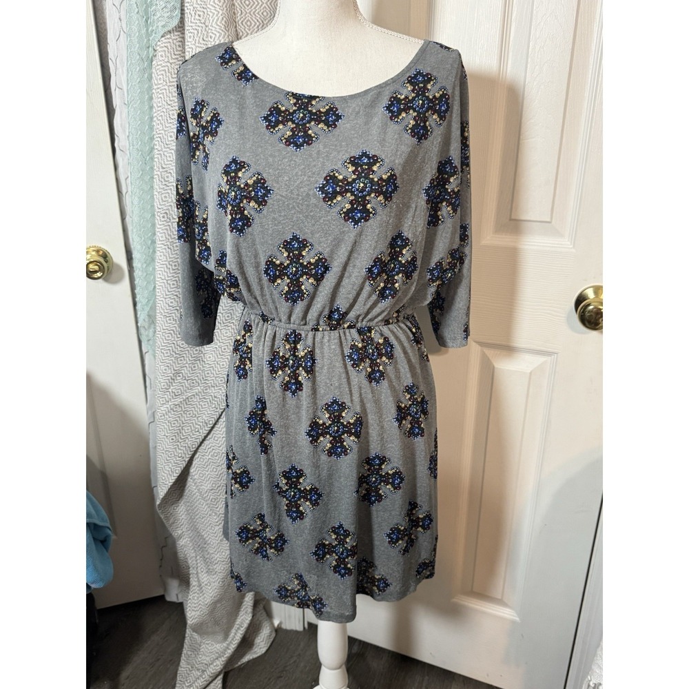 Dots Gray 1/2 Cut-Out Sleeve Printed Dress Large